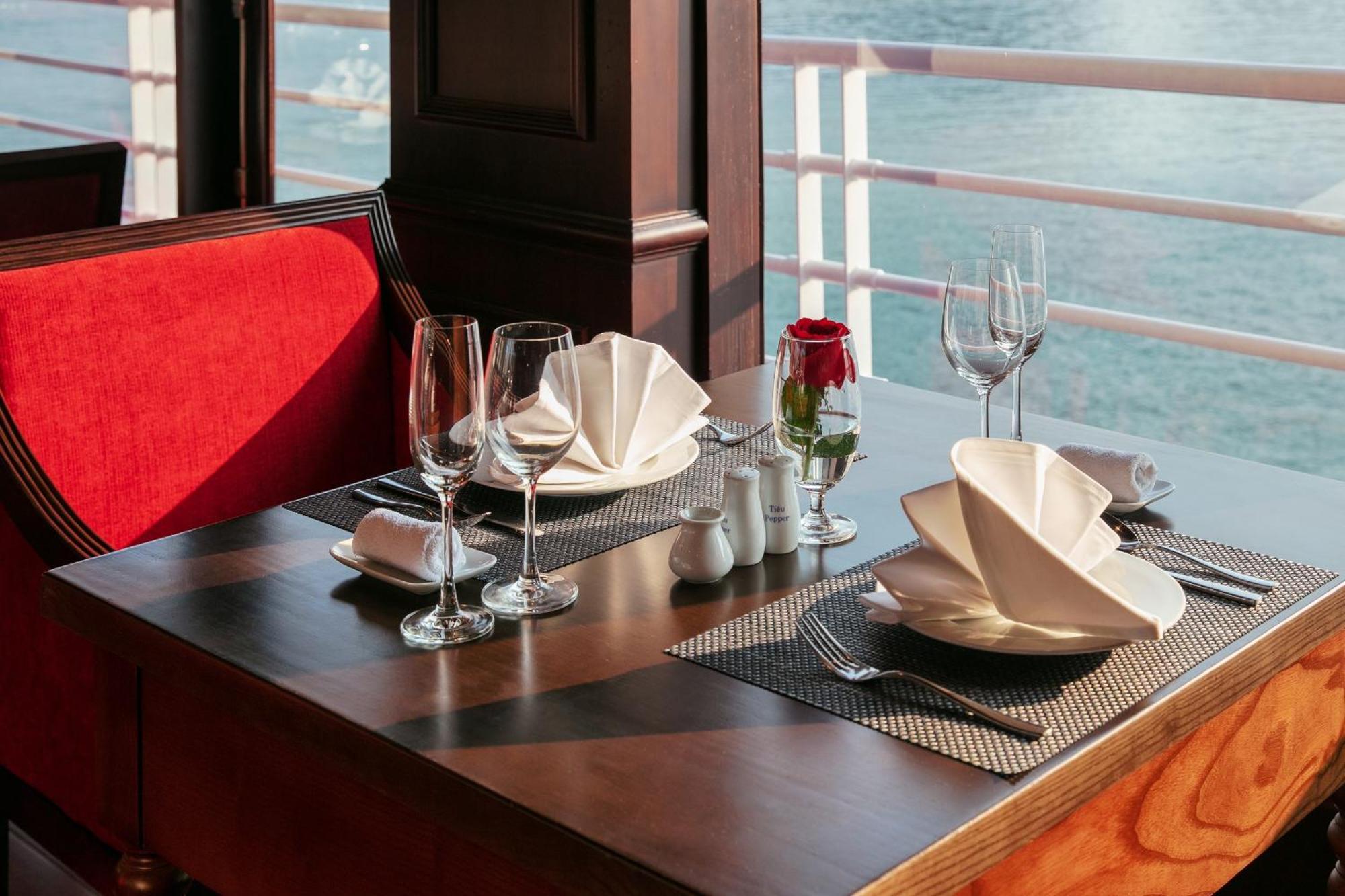 Halong Dragon Bay Cruise Otel Ha Long Dış mekan fotoğraf