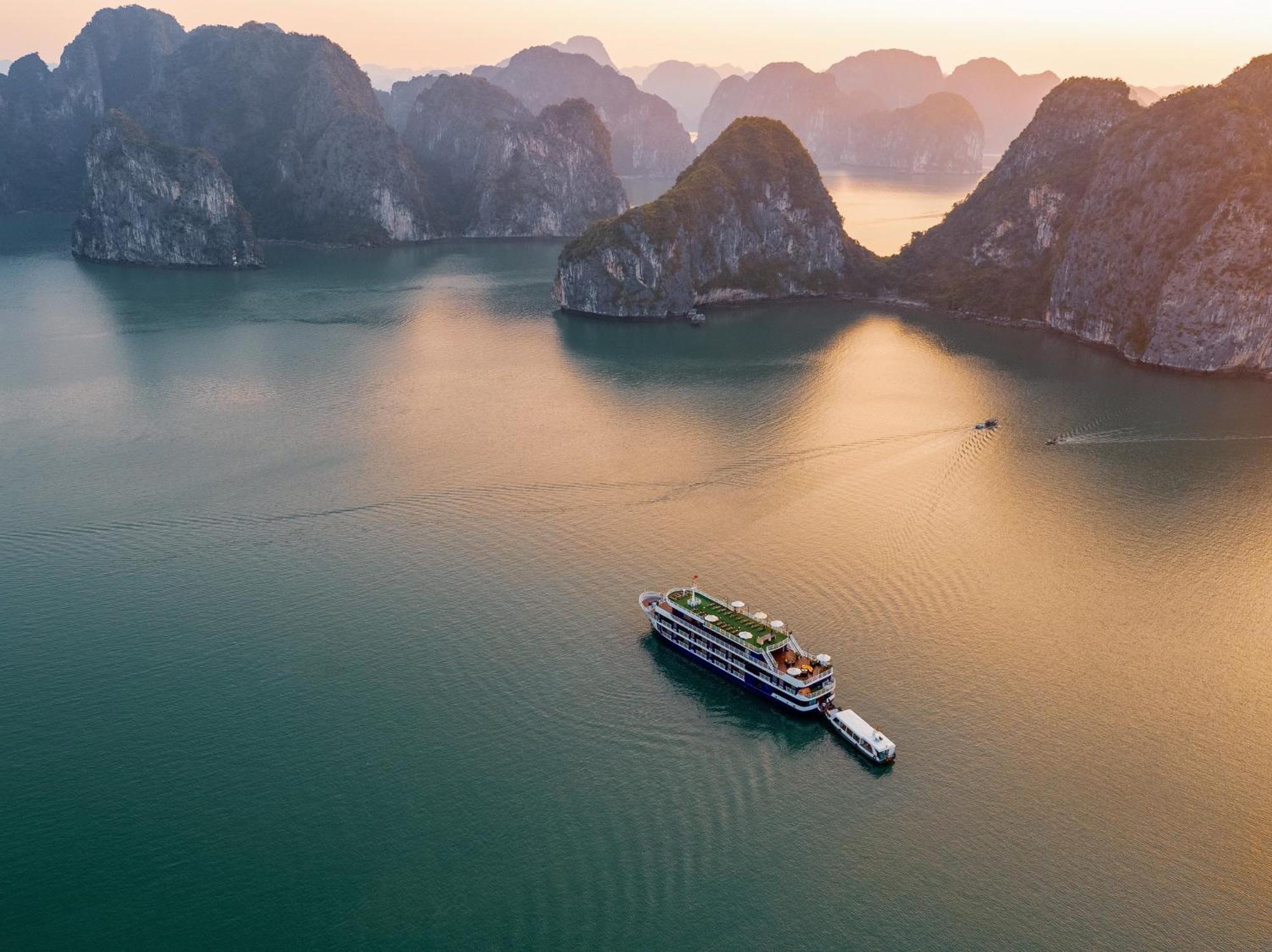 Halong Dragon Bay Cruise Otel Ha Long Dış mekan fotoğraf
