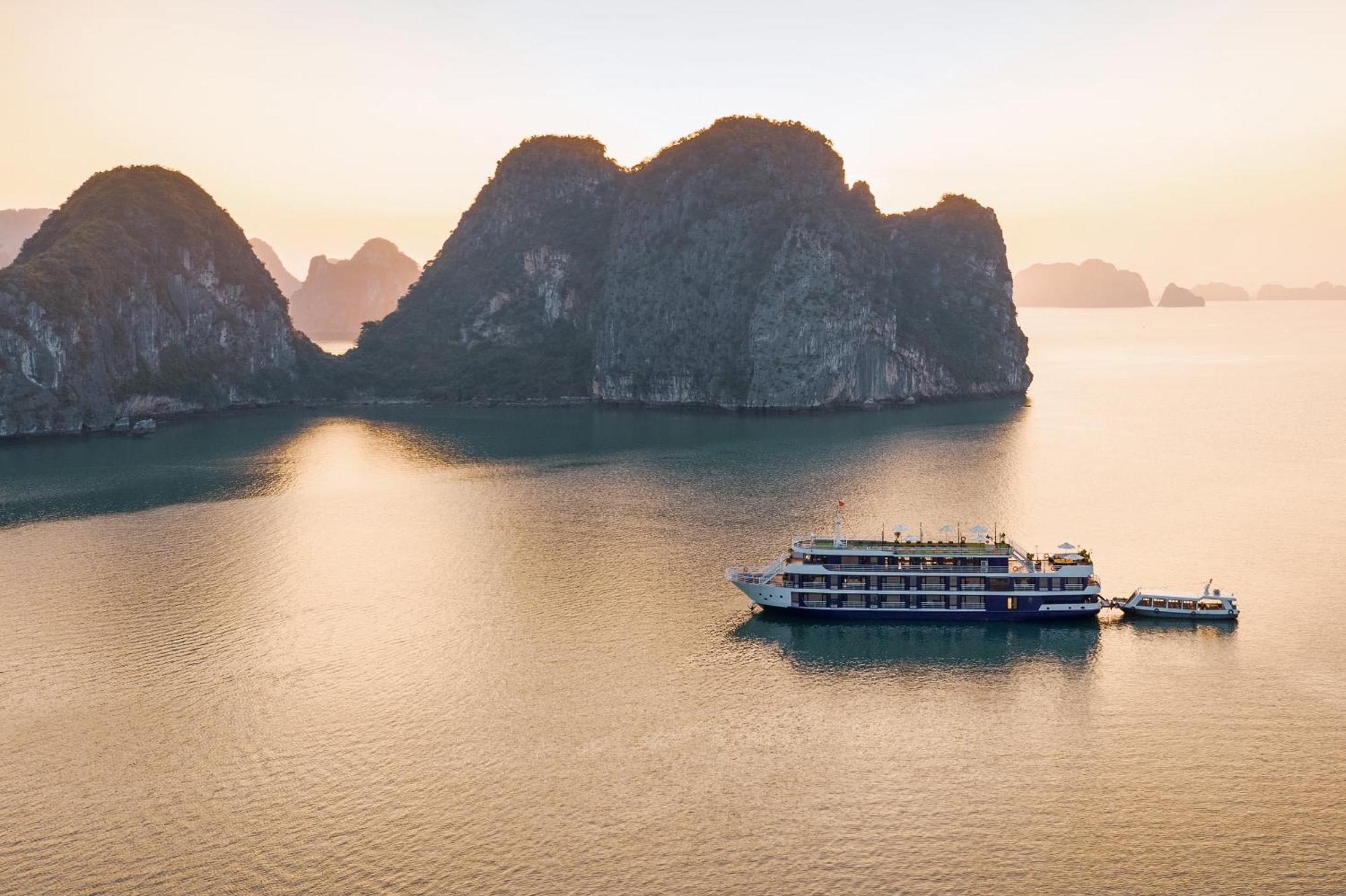 Halong Dragon Bay Cruise Otel Ha Long Dış mekan fotoğraf