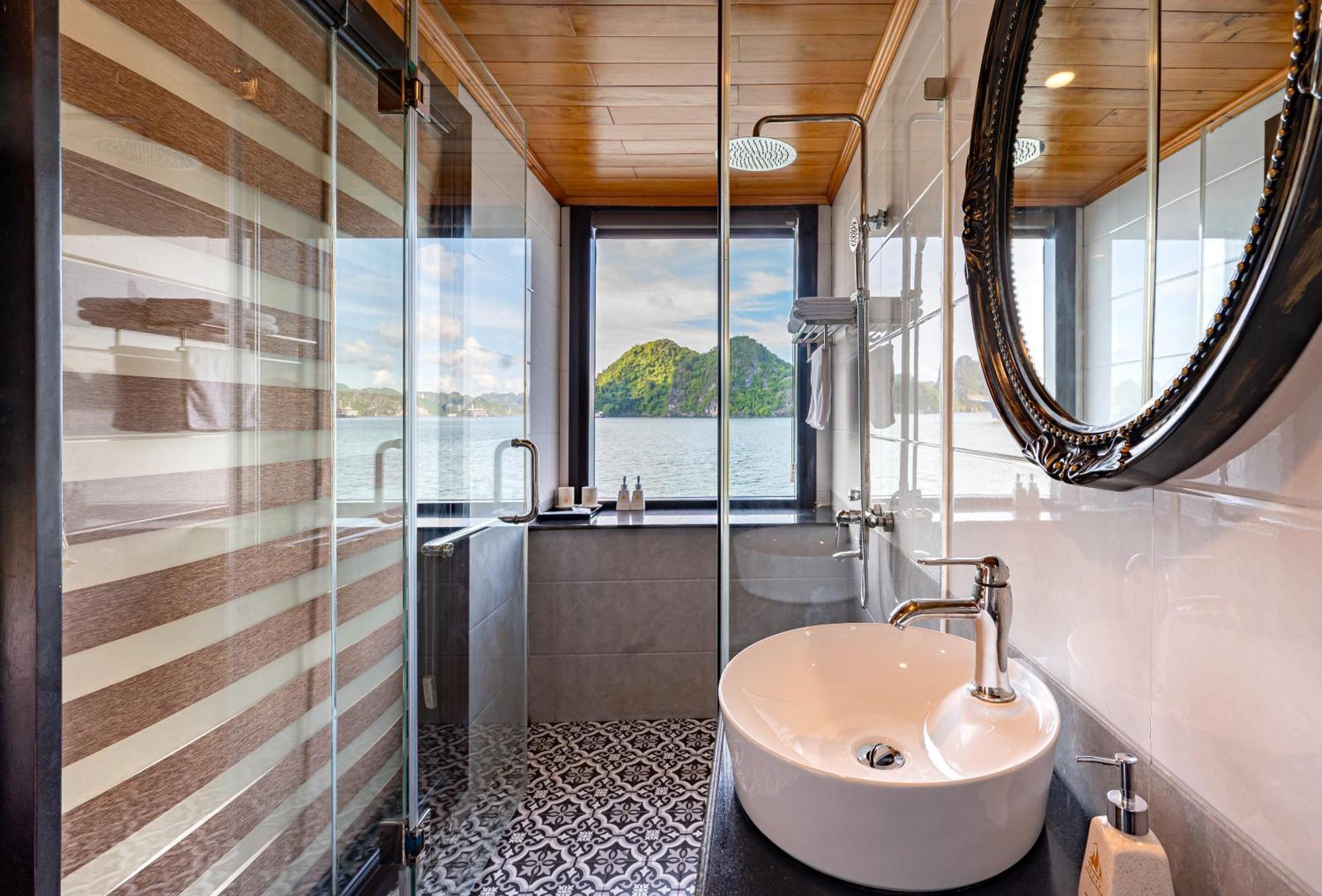 Halong Dragon Bay Cruise Otel Ha Long Dış mekan fotoğraf